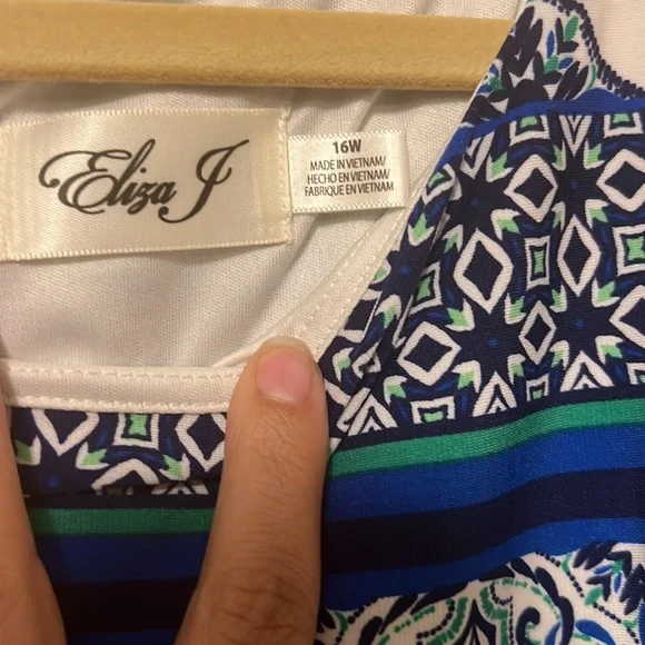 Eliza J Short-Sleeve Dress with Blue, White and Green tile pattern, 16W - Picture 5 of 7
